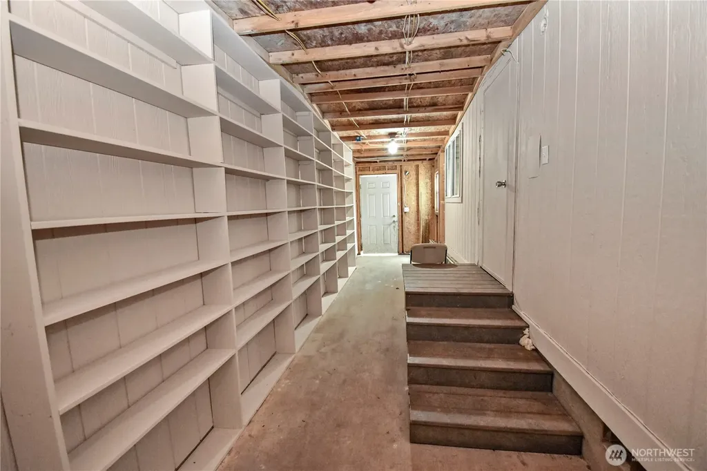 18268 Colony Road Bow WA 98232