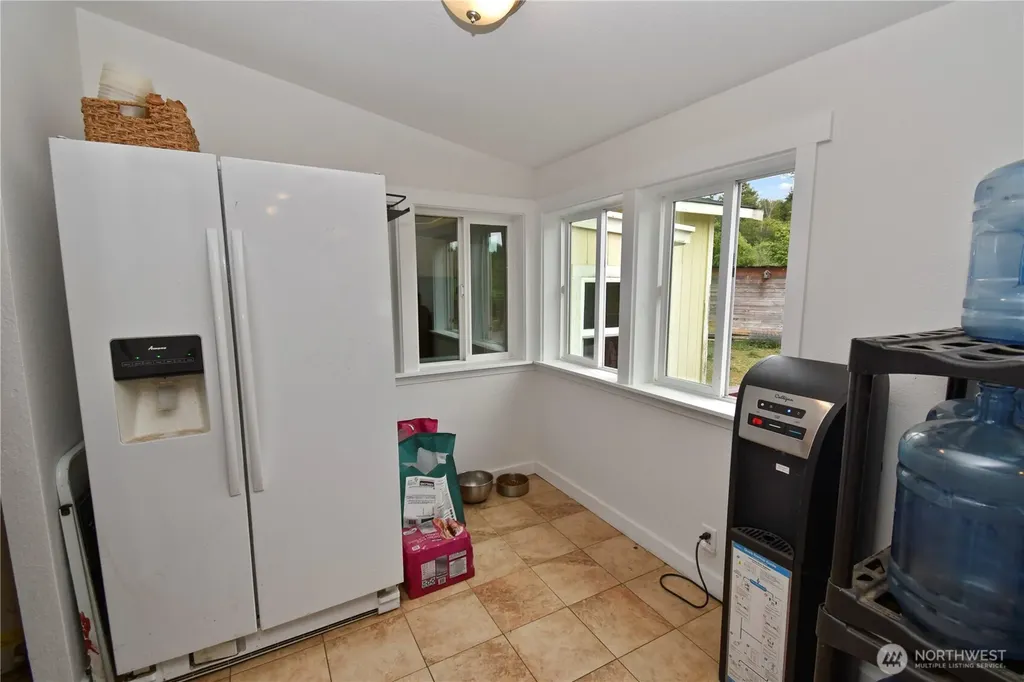 18268 Colony Road Bow WA 98232