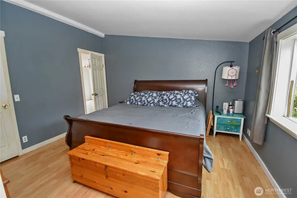 18268 Colony Road Bow WA 98232