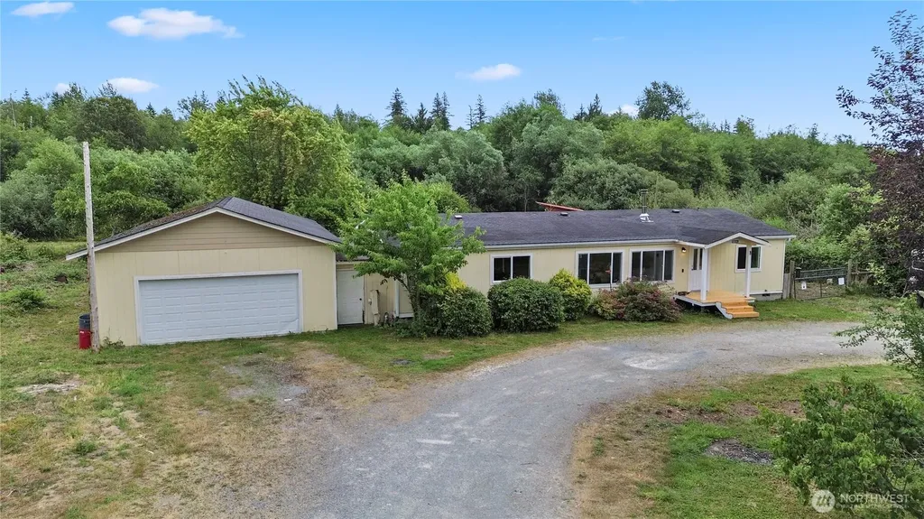 18268 Colony Road Bow WA 98232