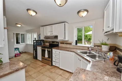 18268 Colony Road Bow WA 98232