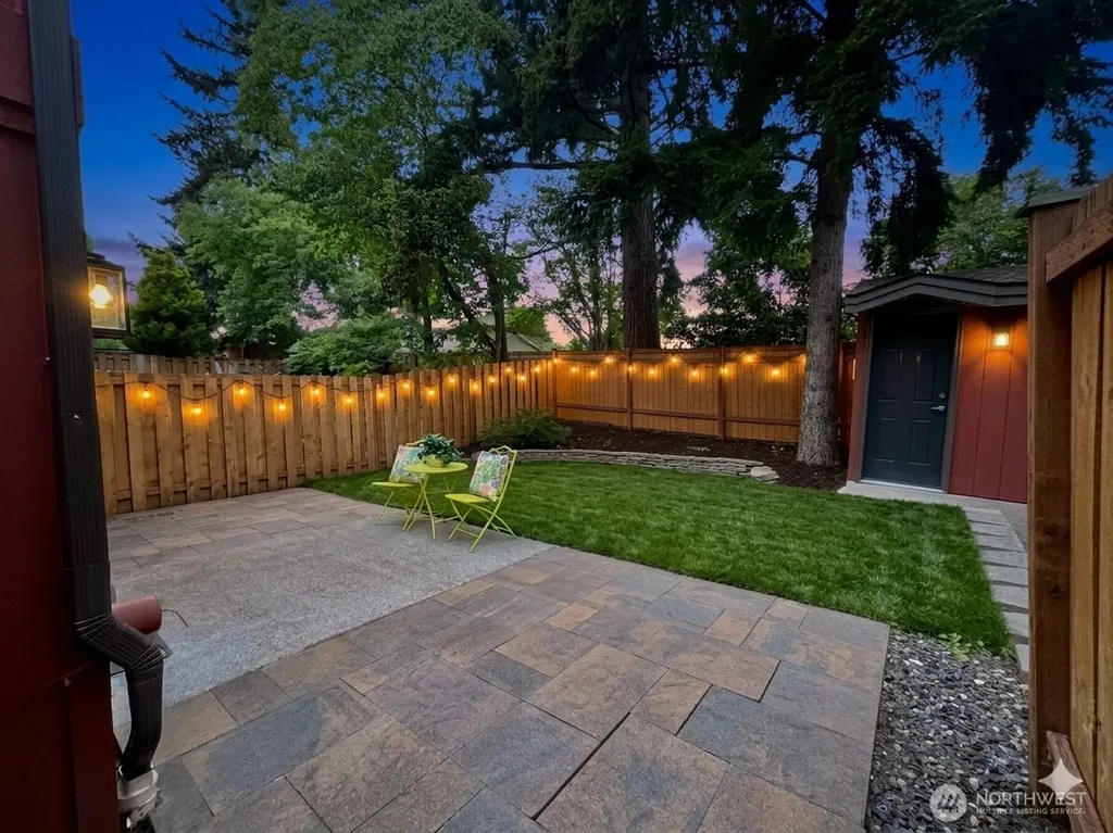 2138 N 113th Street Seattle WA 98133