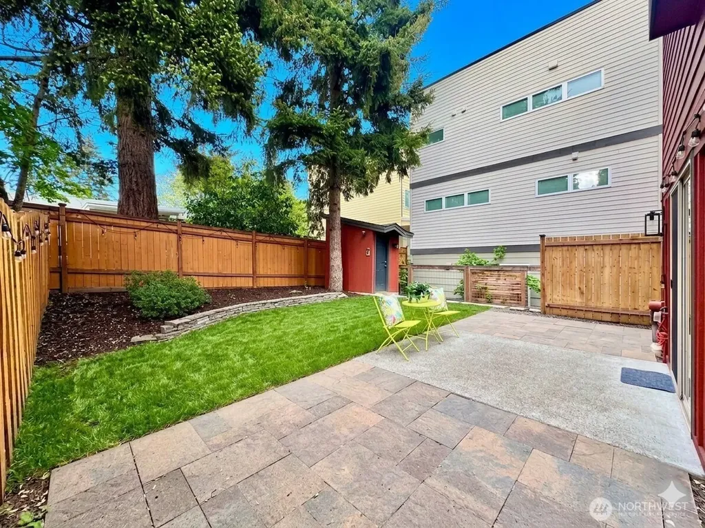 2138 N 113th Street Seattle WA 98133