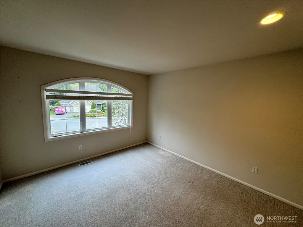 19416 NE 43rd Place Sammamish WA 98074