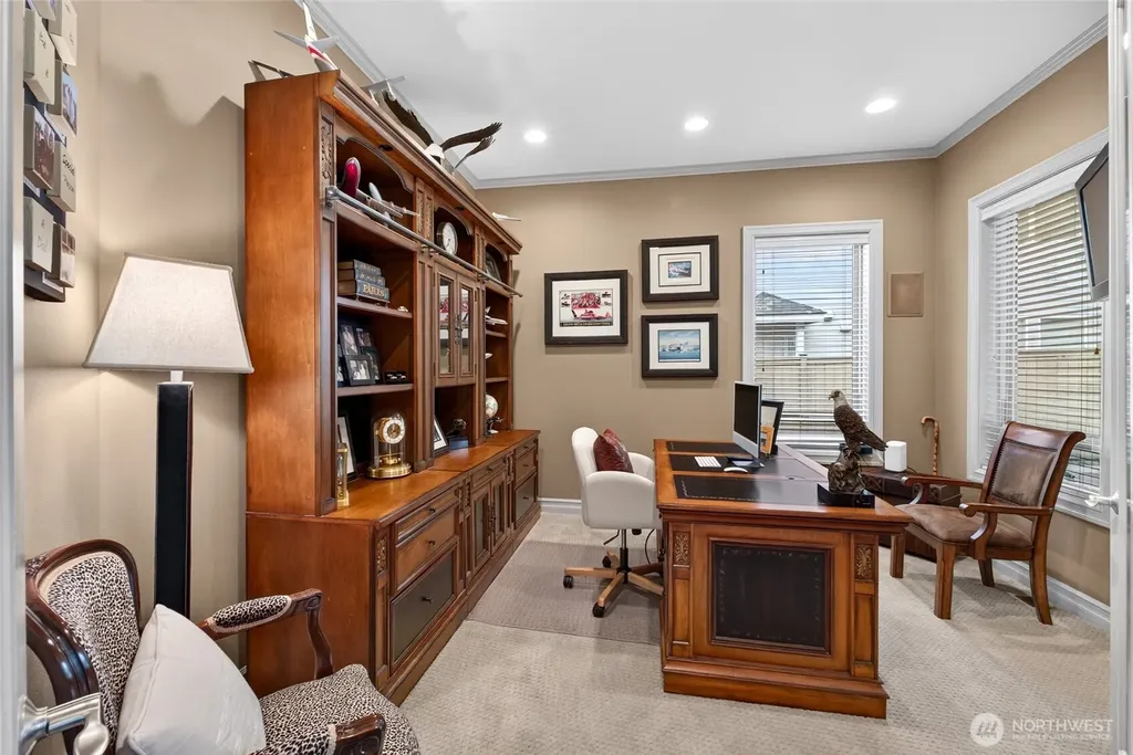 20208 Island Parkway East Lake Tapps WA 98391