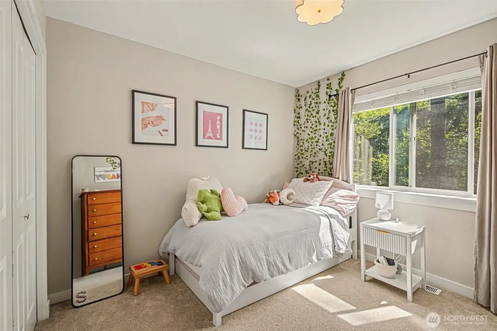 3825 164th Place SE Bothell WA 98012