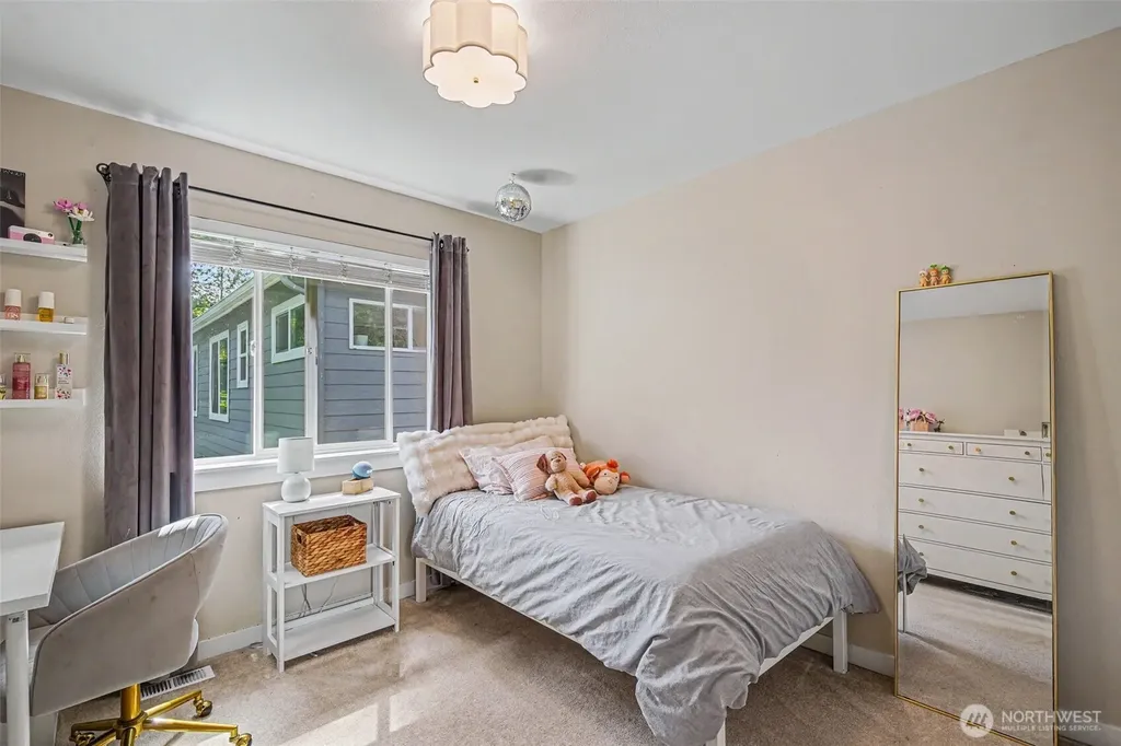 3825 164th Place SE Bothell WA 98012