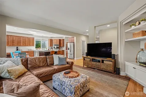 3825 164th Place SE Bothell WA 98012