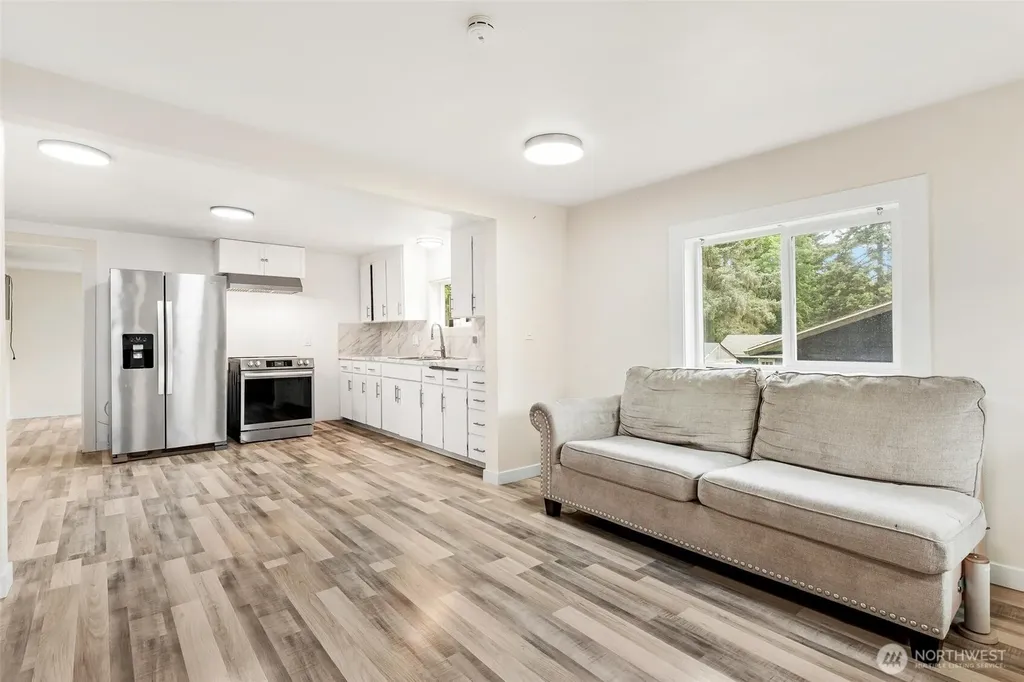 4434 Forest Drive Everett WA 98203