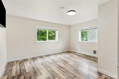 4434 Forest Drive Everett WA 98203