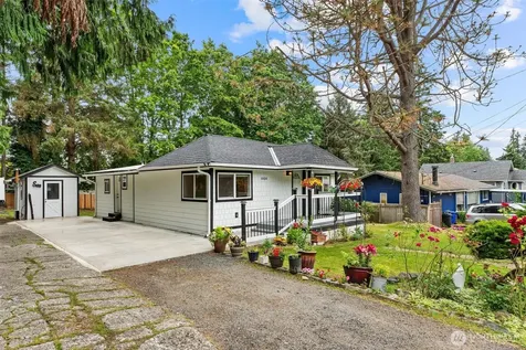 4434 Forest Drive Everett WA 98203