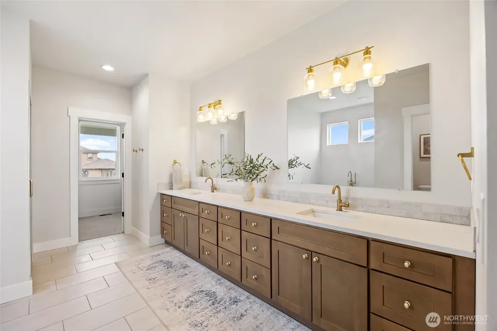 7979 SE Dune Lake Road Moses Lake WA 98837