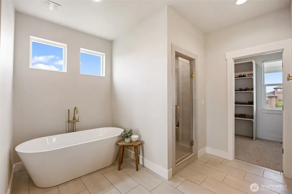 7979 SE Dune Lake Road Moses Lake WA 98837