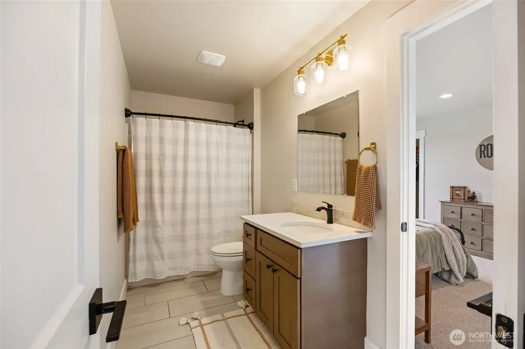 7979 SE Dune Lake Road Moses Lake WA 98837