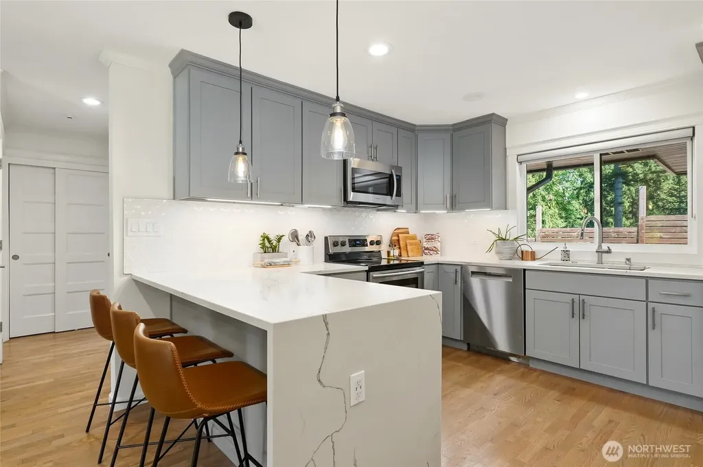 17050 NE 95th Street Redmond WA 98052