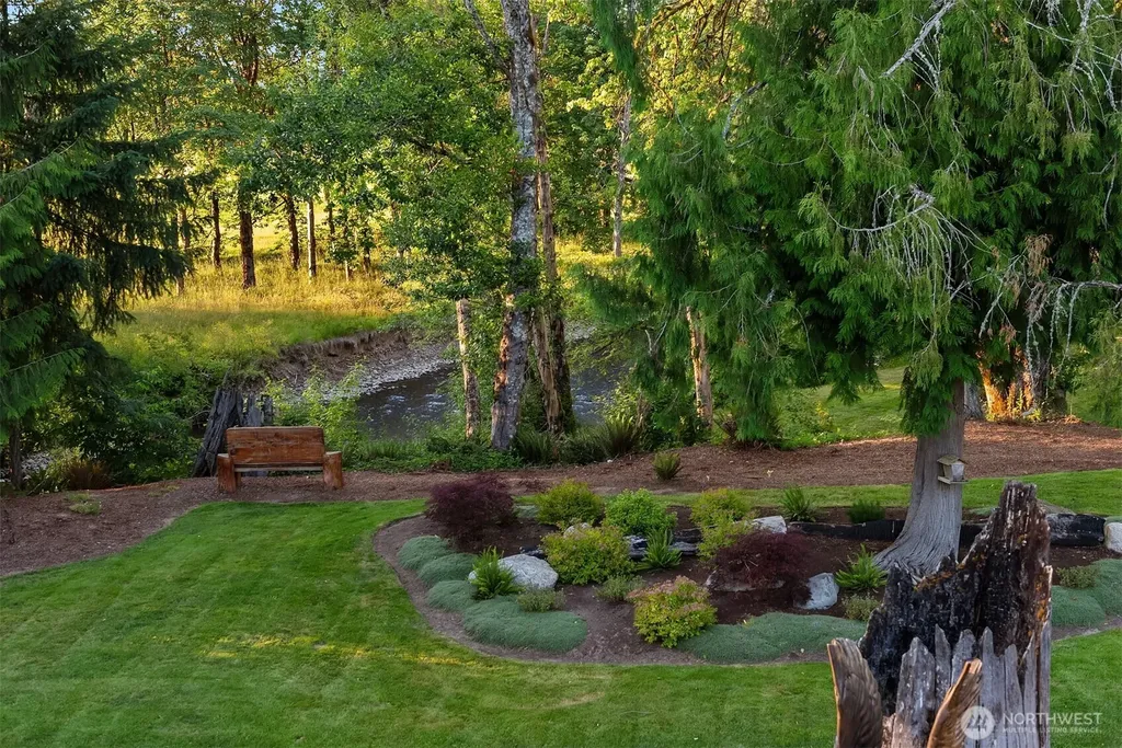 139 Walhaupt Road Onalaska WA 98570