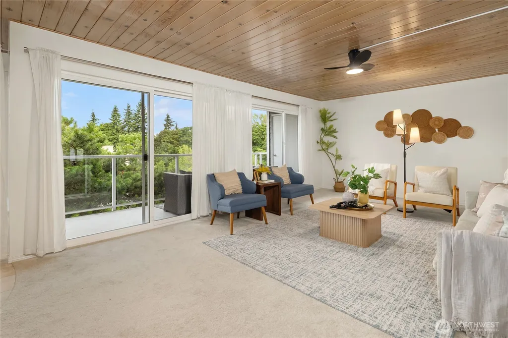 5249 40th Avenue NE Seattle WA 98105