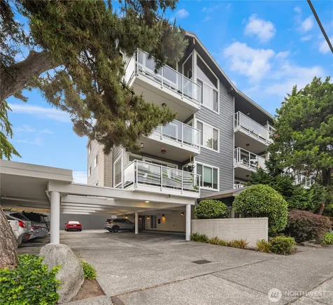 5249 40th Avenue NE Seattle WA 98105