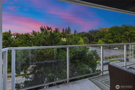 5249 40th Avenue NE Seattle WA 98105
