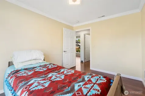 5004 188th Street SW Lynnwood WA 98037