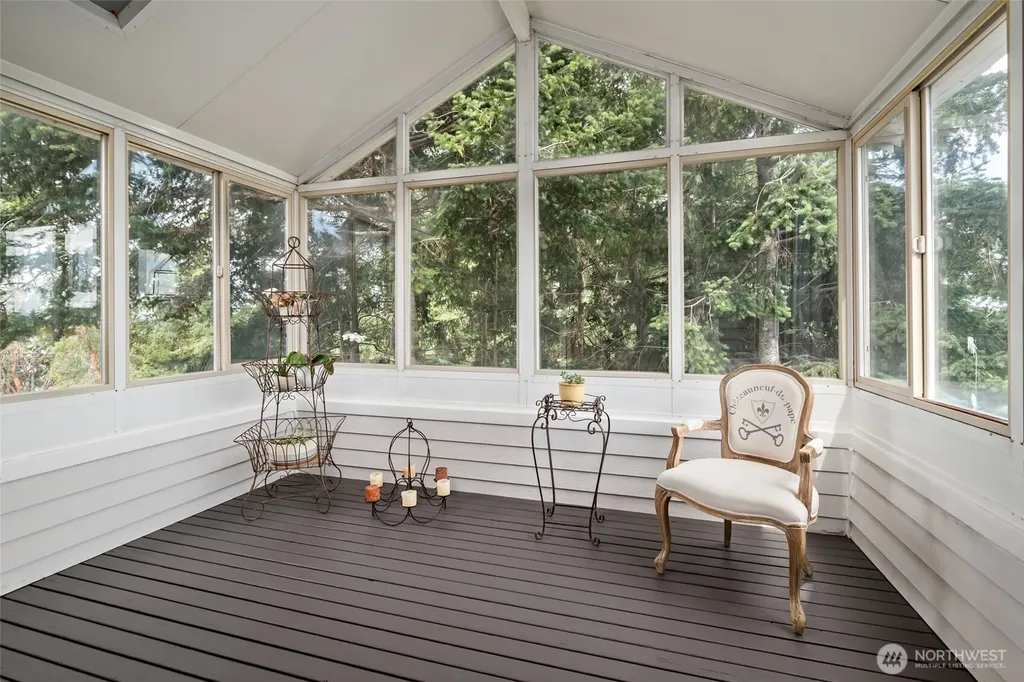 1646 Wind Dancer Place Coupeville WA 98239