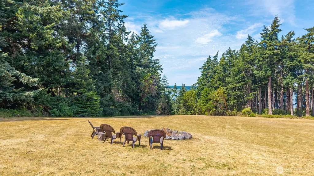 1646 Wind Dancer Place Coupeville WA 98239