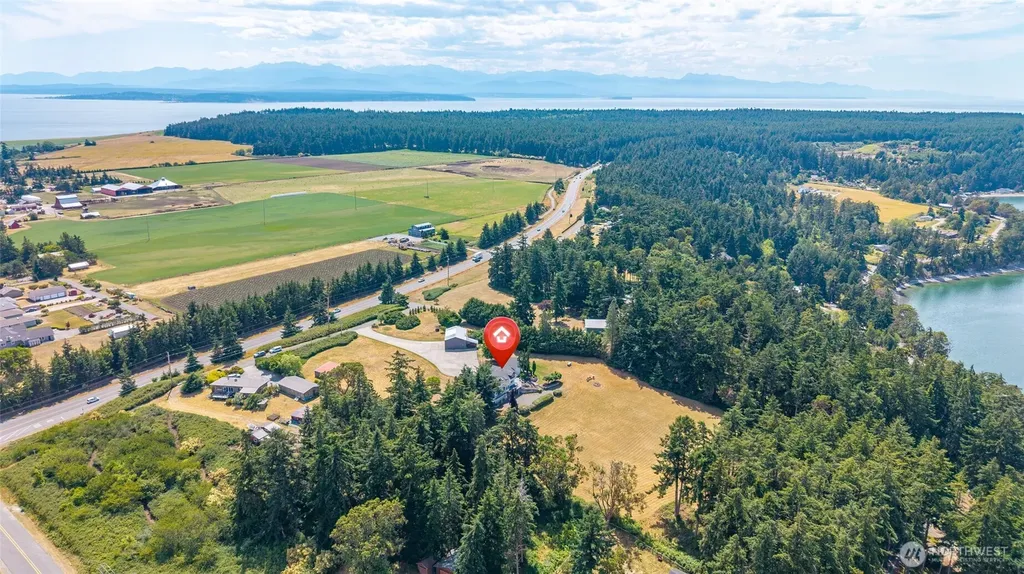 1646 Wind Dancer Place Coupeville WA 98239