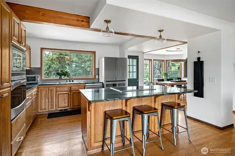 1646 Wind Dancer Place Coupeville WA 98239