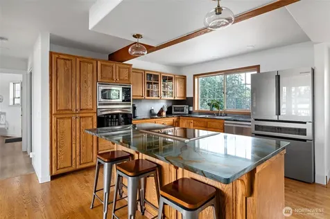 1646 Wind Dancer Place Coupeville WA 98239
