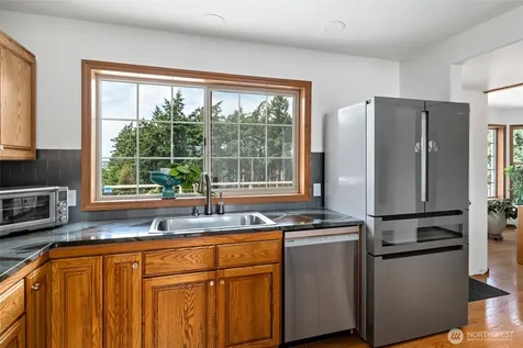 1646 Wind Dancer Place Coupeville WA 98239