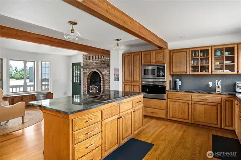 1646 Wind Dancer Place Coupeville WA 98239
