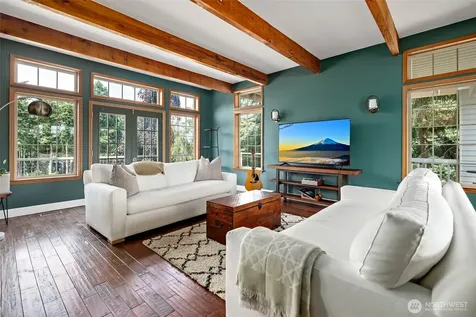 1646 Wind Dancer Place Coupeville WA 98239