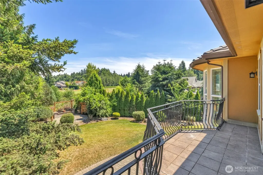 33020 135th Place SE Auburn WA 98092