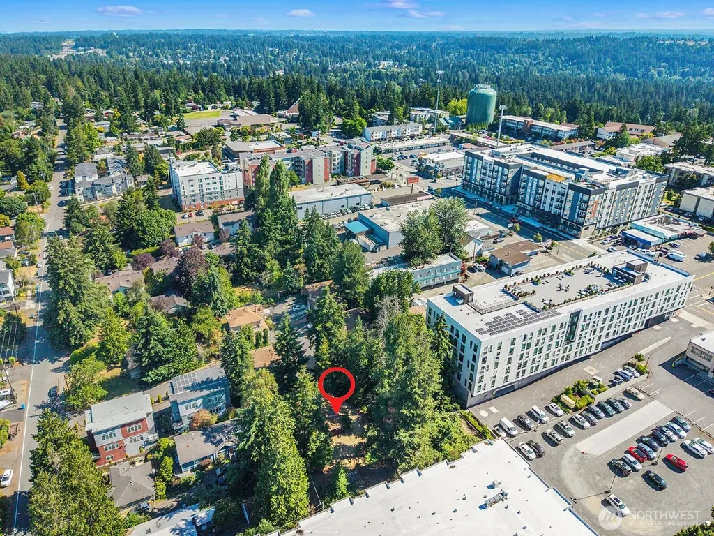 17552 12th Avenue NE Shoreline WA 98155