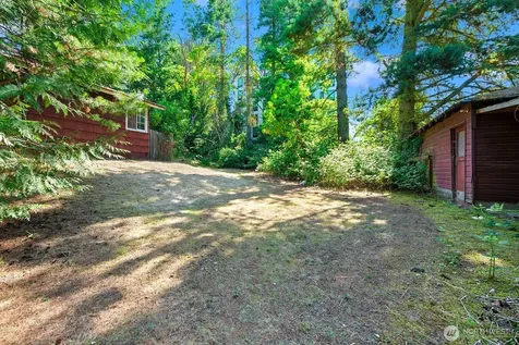 17552 12th Avenue NE Shoreline WA 98155