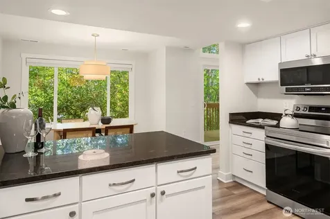 4283 152nd Court SE Bellevue WA 98006