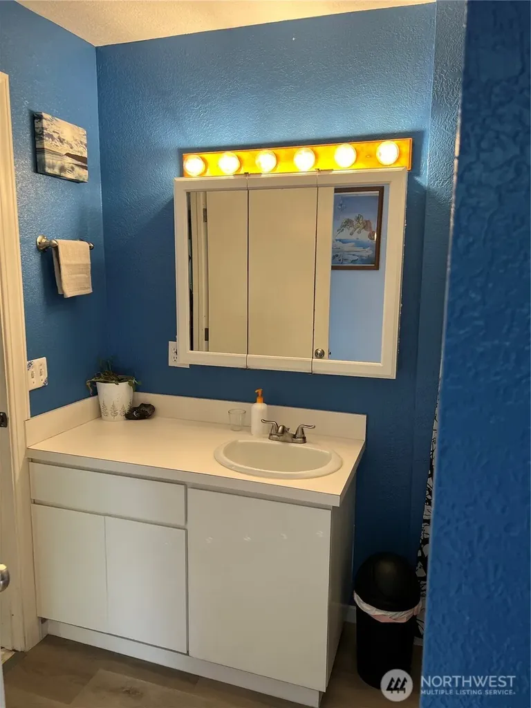 27407 W Street Ocean Park WA 98640