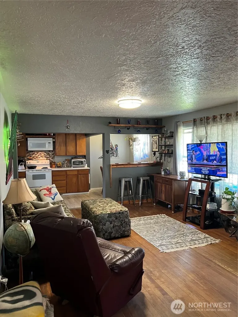 27407 W Street Ocean Park WA 98640