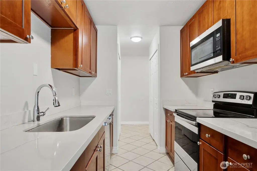 321 Bellevue Way SE Bellevue WA 98004