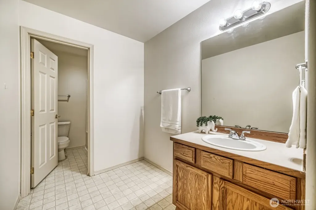 10193 224th Avenue NE Redmond WA 98053