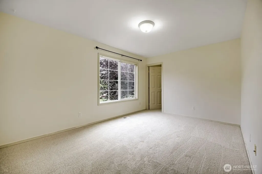 10193 224th Avenue NE Redmond WA 98053