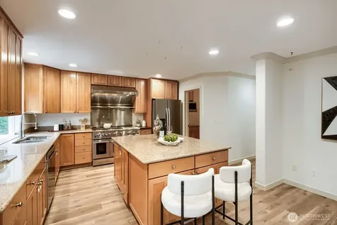 10193 224th Avenue NE Redmond WA 98053