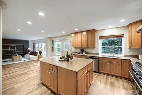 10193 224th Avenue NE Redmond WA 98053