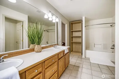 10193 224th Avenue NE Redmond WA 98053