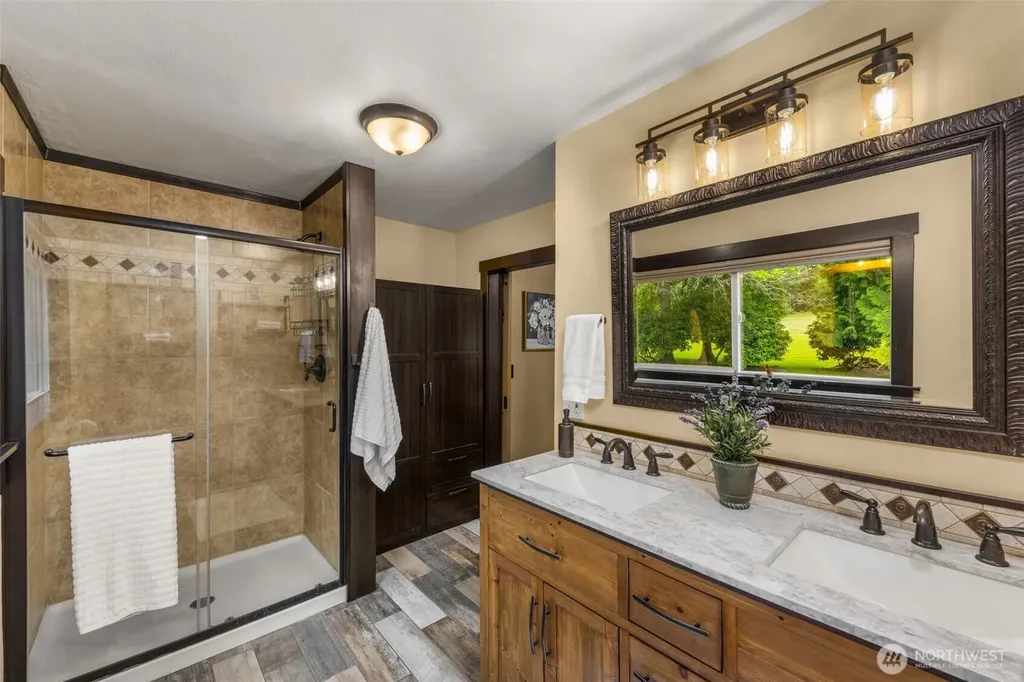 12728 O'dell Road NE Duvall WA 98019