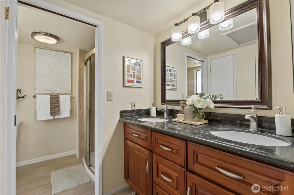 2006 245th Avenue SE Sammamish WA 98075