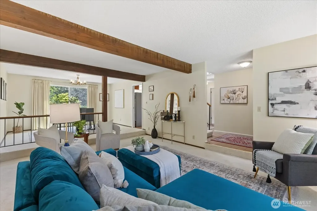 2006 245th Avenue SE Sammamish WA 98075