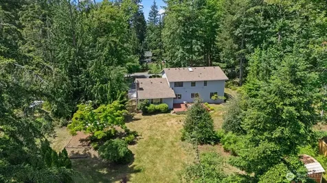 2006 245th Avenue SE Sammamish WA 98075