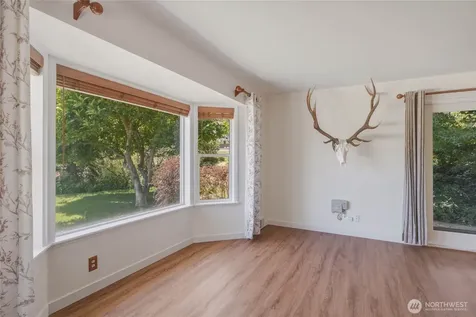 1310 Red Apple Road Wenatchee WA 98801