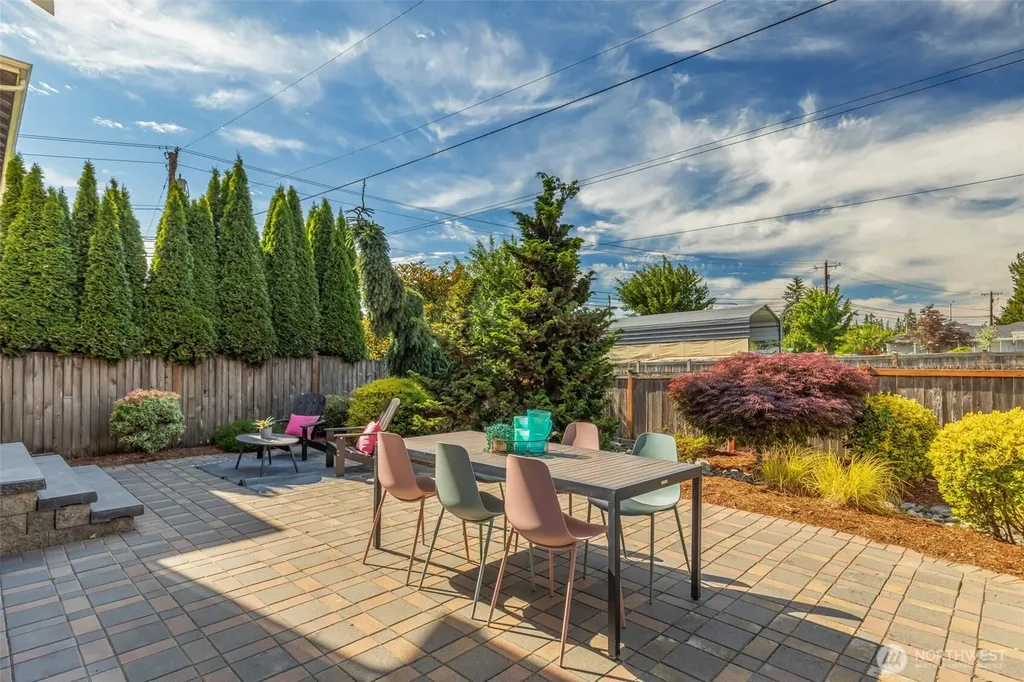 18208 2nd Place W Bothell WA 98012